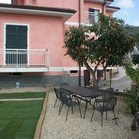 Casa Roberto * Diano San Pietro